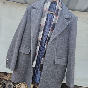 Newport Charcoal Men's Pea Coat Like New Size Medium Attatched SCARF